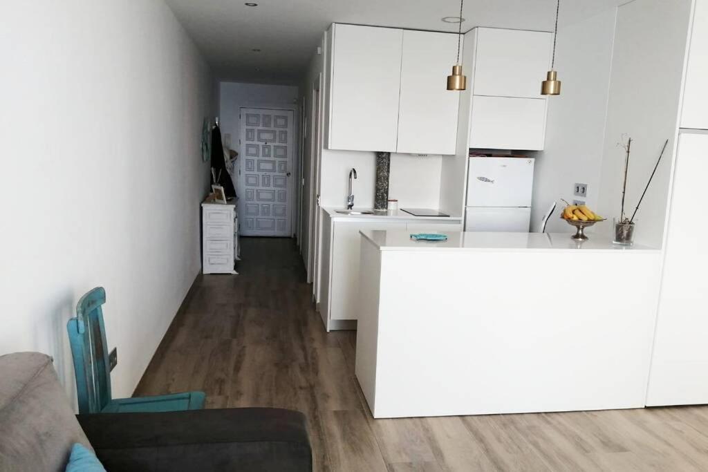 Apartamento Frente Al Mar. 阿尔姆尼卡 外观 照片